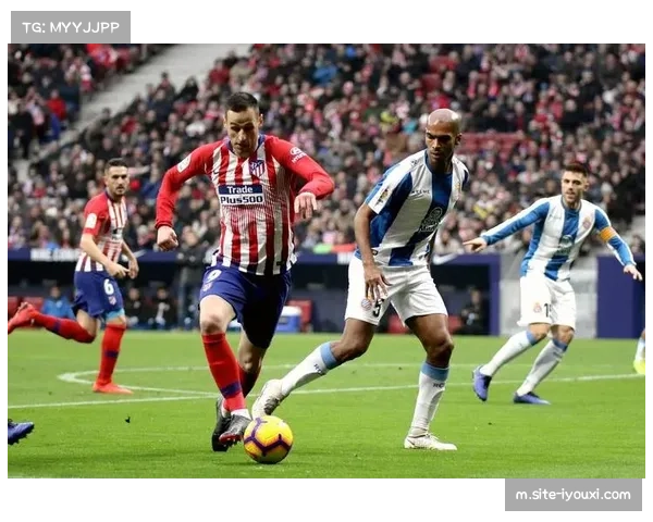 西甲三巨头收入占比达58% 贫富差距持续扩大引担忧 西甲三巨头收入占比达58% 贫富差距持续扩大引担忧